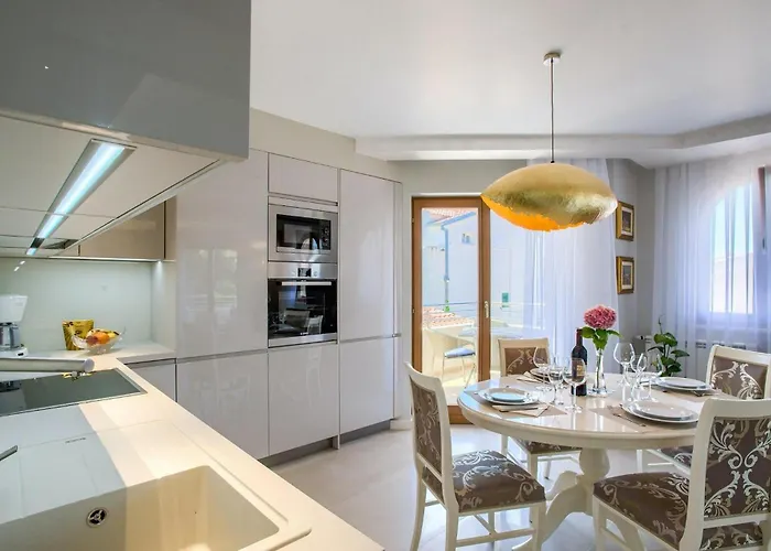 Mustra * Трогир