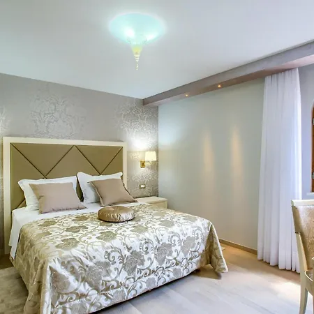Mustra * Trogir