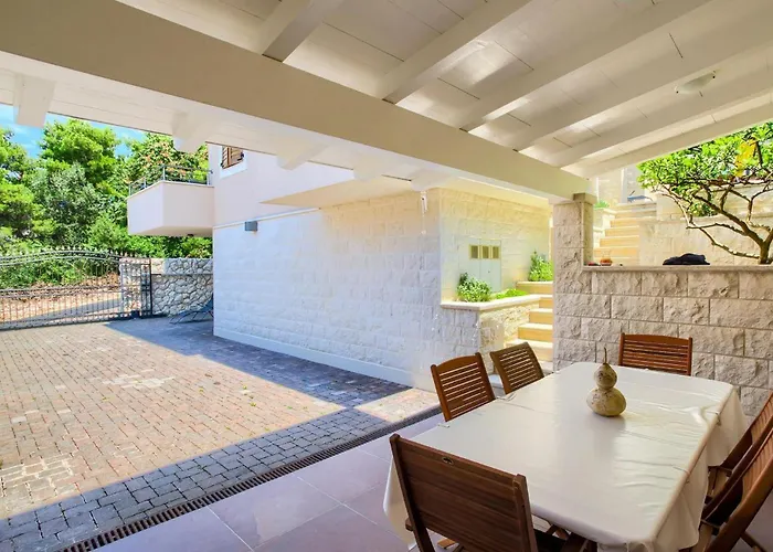 Prázdninový dům Mustra