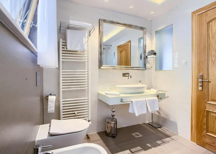 Mustra Hébergement de vacances *